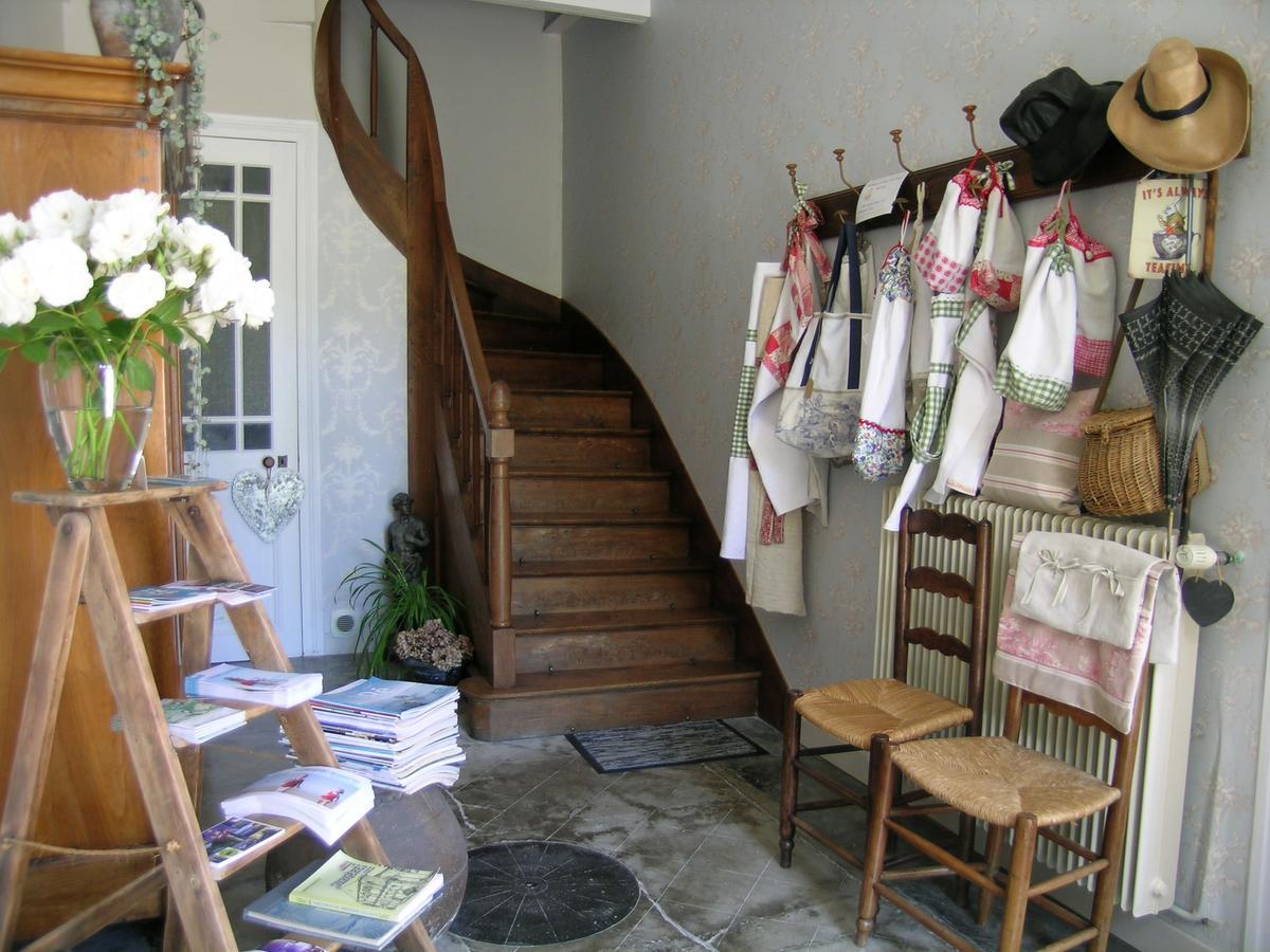 Les 2 Madeleine Bed & Breakfast Saint-Saturnin-du-Bois Dış mekan fotoğraf