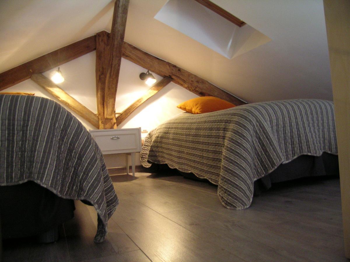 Les 2 Madeleine Bed & Breakfast Saint-Saturnin-du-Bois Dış mekan fotoğraf